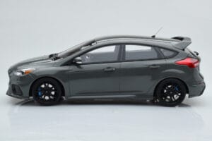 Ford Focus RS Mk3 Stealth Grå Otto 1:18 OT779 Resin — bild 3 av 6