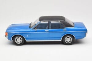 Ford Granada Mk1 Metallisk Blå Matt Svart MCG 1:18 MCG18394 Metall — bild 3 av 6