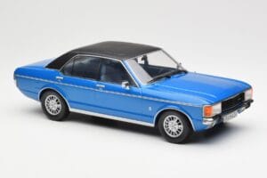 Ford Granada Mk1 Metallisk Blå Matt Svart MCG 1:18 MCG18394 Metall — bild 4 av 6