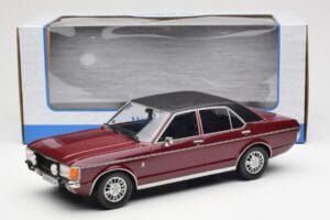 Ford Granada Mk1 Metallisk Mörkröd Matt Svart MCG 1:18 MCG18393 Metall — bild 6 av 6