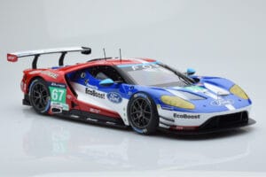 Ford GT Chip Ganassi Racing UK #67 M. Franchitti / A. Priaulx / H. Tincknell 24 Hours of Le Mans 2016 Minichamps 1:18 1551686 — bild 4 av 6