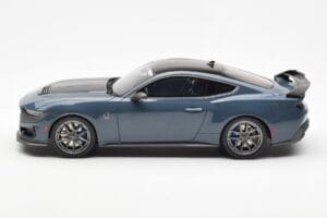 Ford Mustang Dark Horse Vapor Blå Metallic GT Spirit 1:18 GT454 Resin — bild 3 av 6