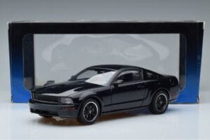 Ford Mustang GT S197 Bullitt AUTOart 1:18 73067 Metall — bild 7 av 7
