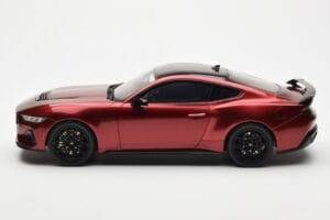 Ford Mustang GT S650 Rapid Röd GT Spirit 1:18 GT433 Resin — bild 3 av 6
