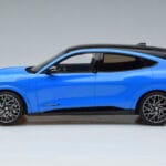 Ford Mustang Mach-E GT Performance Blå Otto 1:18 OT414 Resin - image 3 of 6