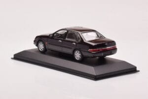 Ford Scorpio Svart Minichamps 1:43 430084001 Metall — bild 3 av 4
