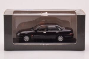 Ford Scorpio Svart Minichamps 1:43 430084001 Metall — bild 4 av 4