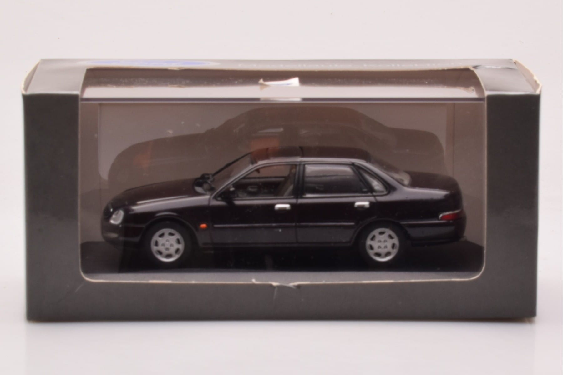 Ford Scorpio Svart Minichamps 1:43 430084001 Metall — bild 4 av 4