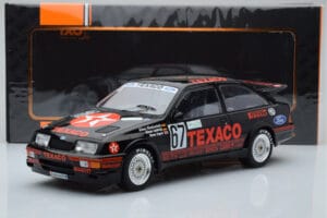 Ford Sierra RS500 Cosworth Texaco #67 K. Ludwig / K. Niedzwiedz / S. Soper 24 Hours of Nurburgring Winner 1987 IXO 1:18 18RMC — bild 6 av 6