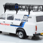 Ford Transit Mk2 Van Team David Jones Rally Assistance IXO 1:18 - image 5 of 6
