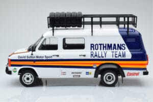 Ford Transit Mk2 Van Team Rothmans Rally Assistance IXO 1:18 18RMC057XE Metall — bild 3 av 6