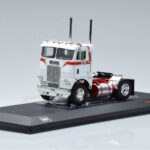 Freightliner COE Vit IXO 1:43 TR128
