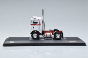 Freightliner COE Vit IXO 1:43 TR128 Metall — bild 3 av 6