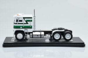 Freightliner FLA Vit Grön IXO 1:43 TR149 Metall — bild 2 av 4