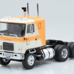 GMC Astro 95 Beige Vit IXO 1:43