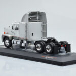 GMC General SBFA Silver IXO 1:43 - image 5 of 6