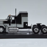 GMC General Silver Svart IXO 1:43 TR117 - image 3 of 6