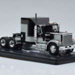 GMC General Silver Svart IXO 1:43 TR117 - image 4 of 6