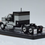 GMC General Silver Svart IXO 1:43 TR117 - image 5 of 6