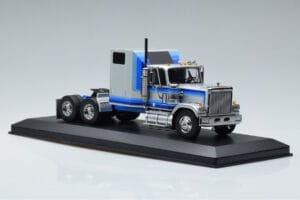 GMC General Silver IXO 1:43 TR079 Metall — bild 4 av 6