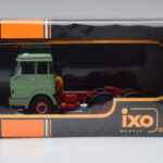 Henschel HS 19 TS Grön IXO 1:43 - image 6 of 6