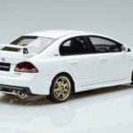 Honda Civic FD2 Type R Mugen Vit Otto 1:18 OT941 Resin - image 2 of 6