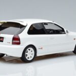 Honda Civic Type R EK9 Vit Otto 1:18 OT264 Resin - image 2 of 7