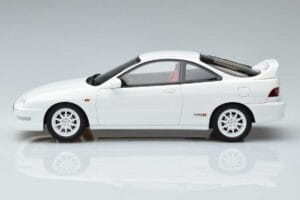 Honda Integra DC2 Euro Spec Vit Otto 1:18 OT974 Resin — bild 3 av 6