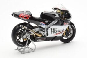 Honda NSR500 West Honda Pons #65 L. Capirossi 500cc World Championship 2001 Minichamps 1:12 122016165 Metall — bild 3 av 4