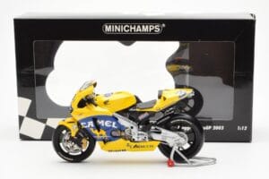 Honda RC211V Pramac Pons #3 M. Biaggi MotoGP 2003 Minichamps 1:12 122037103 Metall — bild 4 av 4