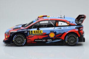 Hyundai i20 Coupe WRC #6 D. Sordo / C. del Barrio Rally Catalunya 2019 IXO 1:18 18RMC052C Metall — bild 3 av 6