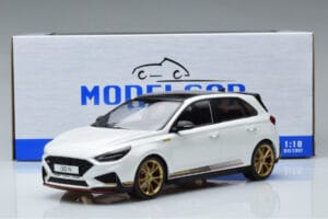 Hyundai i30 N PD Atlas Vit MCG 1:18 MCG18376 Metall — bild 6 av 6
