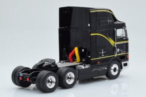International Eagle Cabover Svart IXO 1:43 TR169 Metall — bild 2 av 5