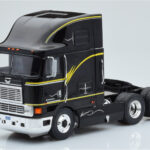 International Eagle Cabover Svart IXO 1:43
