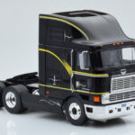 International Eagle Cabover Svart IXO 1:43 - image 3 of 5