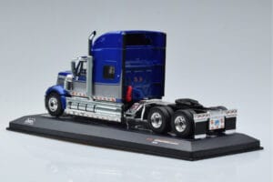 International Lonestar Blå IXO 1:43 TR118 Metall — bild 5 av 6