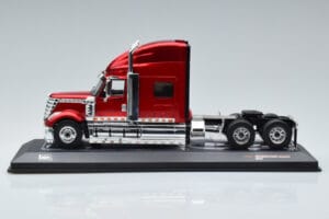International Lonestar Röd IXO 1:43 TR103 Metall — bild 3 av 6
