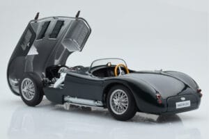 Jaguar C-Type Grön AUTOart 1:18 73500 Metall — bild 3 av 8