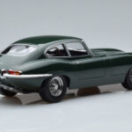 Jaguar E-Type Series 1 British Racing Grön KK-Scale 1:18 - image 2 of 6