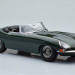 Jaguar E-Type Series 1 Roadster Grön KK-Scale 1:18 - image 4 of 6