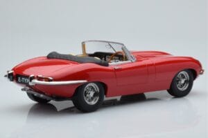 Jaguar E-Type Series 1 Roadster Röd KK-Scale 1:18 KKDC180482 Metall — bild 2 av 6