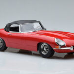 Jaguar E-Type Series 1 Roadster Röd KK-Scale 1:18 - image 4 of 6