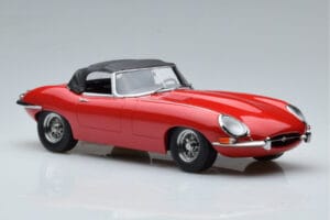 Jaguar E-Type Series 1 Roadster Röd KK-Scale 1:18 KKDC180484 Metall — bild 4 av 6