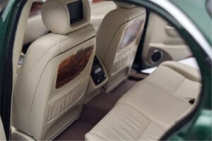 Jaguar XJ6 X350 Racing Grön Almost Real 1:18 810502 Metall — bild 10 av 13
