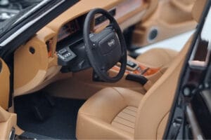 Jaguar XJ6 XJ40 Ebony Svart Almost Real 1:18 810543 Metall — bild 8 av 11