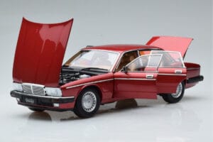 Jaguar XJ6 XJ40 Flamenco Röd Almost Real 1:18 810541 Metall — bild 2 av 11