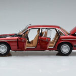 Jaguar XJ6 XJ40 Flamenco Röd Almost Real 1:18 - image 4 of 11