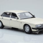 Jaguar XJ6 XJ40 Glacier Vit Almost Real 1:18 - image 6 of 11