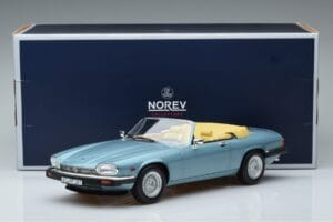 Jaguar XJS V12 Cabriolet Ljusblå Metallic Norev 1:18 182635 Metall — bild 6 av 6