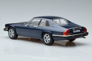 Jaguar XJS V12 Blå Metallic Begränsad Upplaga Norev 1:18 182622 Metall — bild 5 av 6